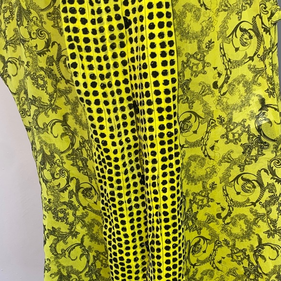 Versace Neon Yellow and Black Patterned Blouse - Picture 5 of 16